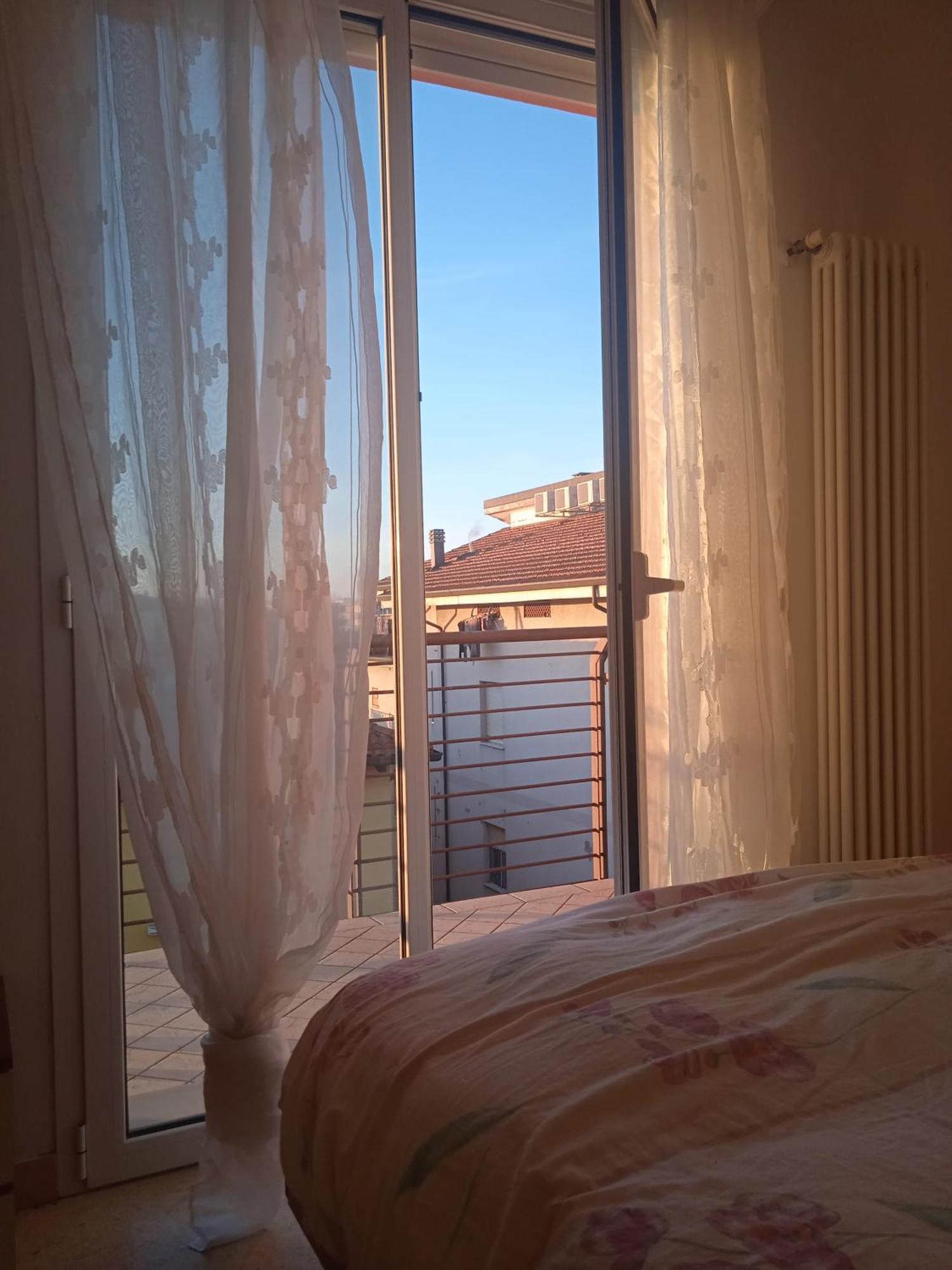 Apartamento Il Tramonto Rímini Exterior foto